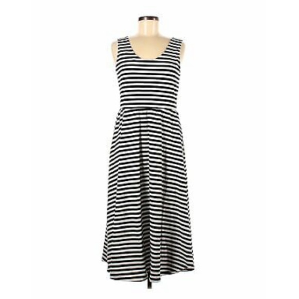 WHO WHAT WEAR black & cream striped A-Line Dress
